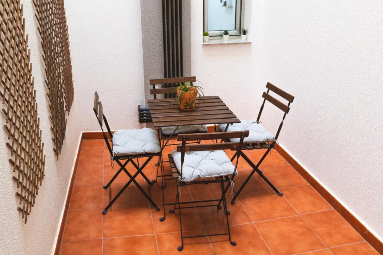 Apartment With A Patio In Las Canteras Лас-Пальмас-де-Гран-Канария Экстерьер фото